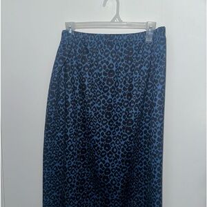 Nuggles 34” long silky smooth skirt, blue & black leopard